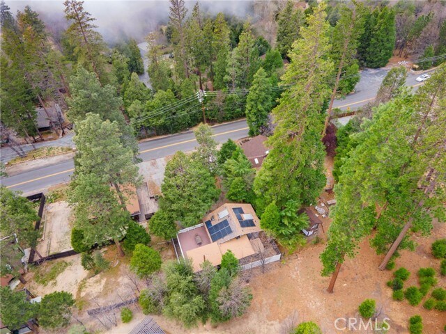 Building Photo - 55305 S Circle Dr