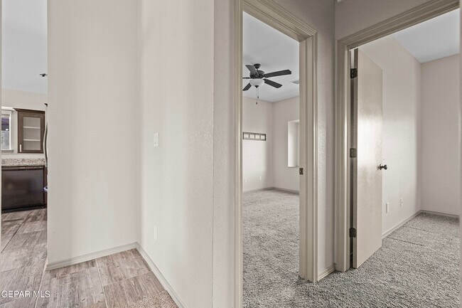 Building Photo - 11629 Flor Achillea