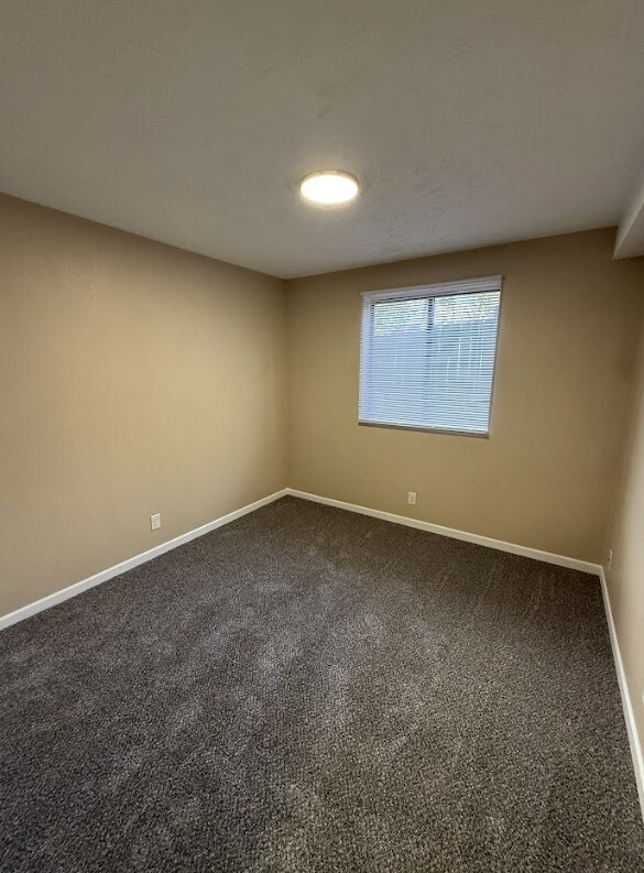 Building Photo - 2220 C St