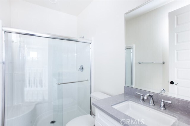 Building Photo - 198 Frame