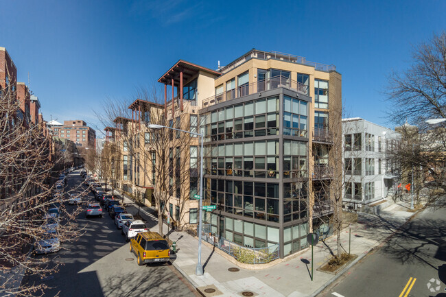 Primary Photo - Adams Row