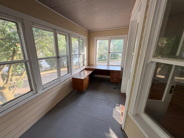 Building Photo - 840 Spaight St