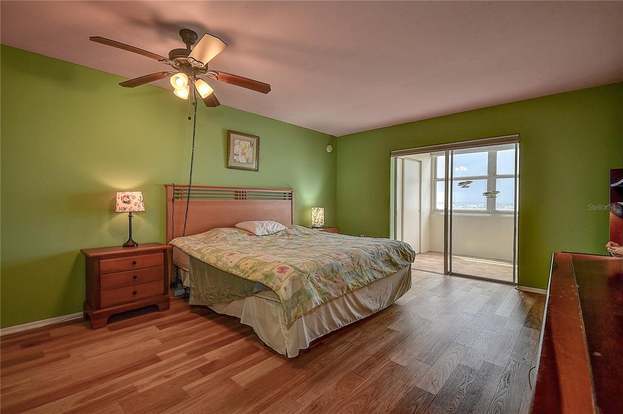 Building Photo - 4775 Cove Cir