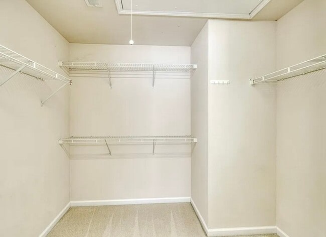 Building Photo - Beautiful Home for Rent!