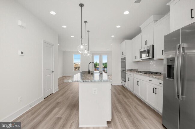 Building Photo - 14534 Alsace Ln