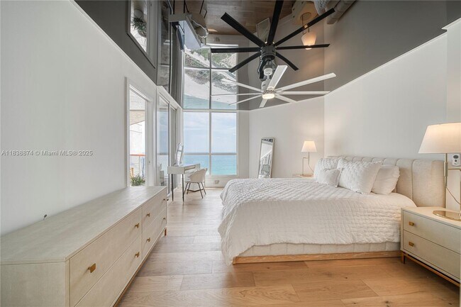 Building Photo - 6767 Collins Ave