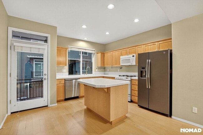 Building Photo - Charming 3BR House in Beaverton