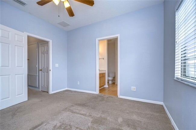 Building Photo - 1019 Tullamore Dr