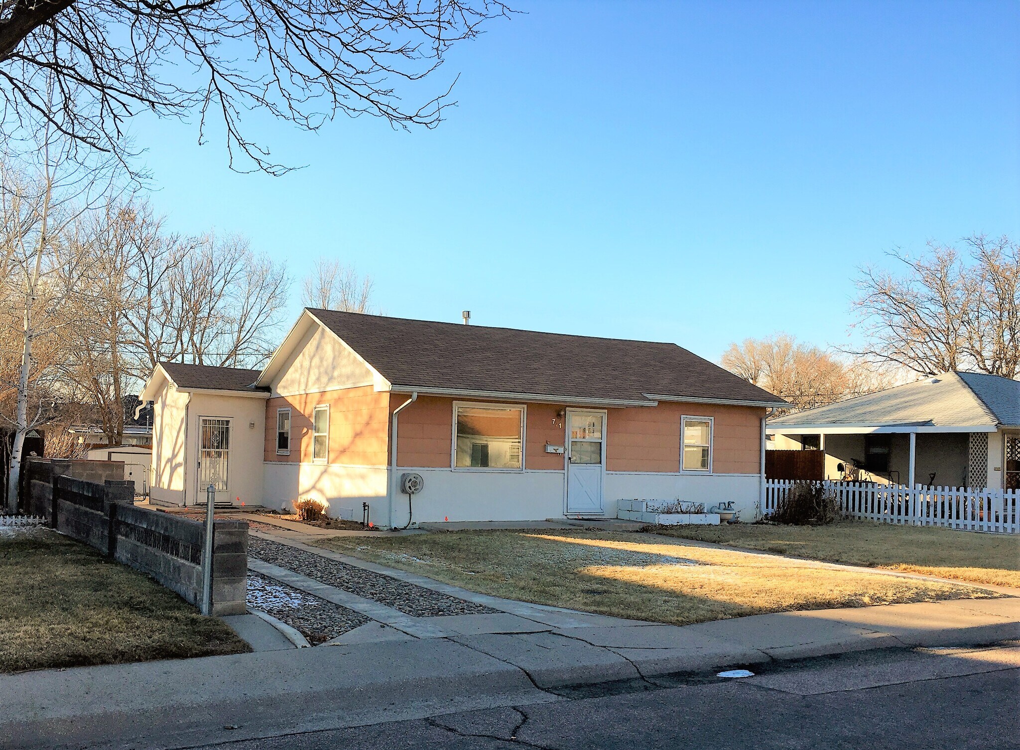 Building Photo - 721 Morrison Avenue