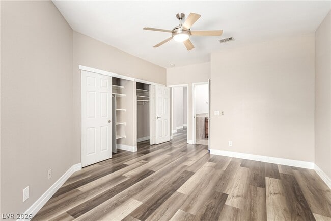 Building Photo - 5856 Golden Wing St