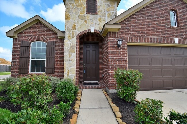 Building Photo - 24610 Windmill Canyon Ln