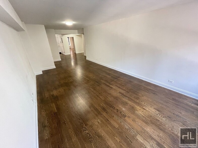 Building Photo - EAST 57 STREET