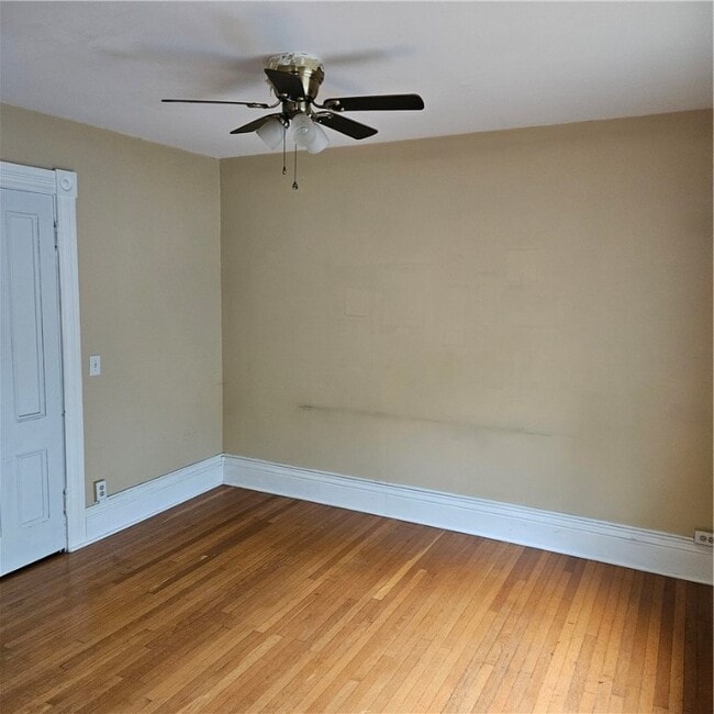 Building Photo - 108 Boardman St