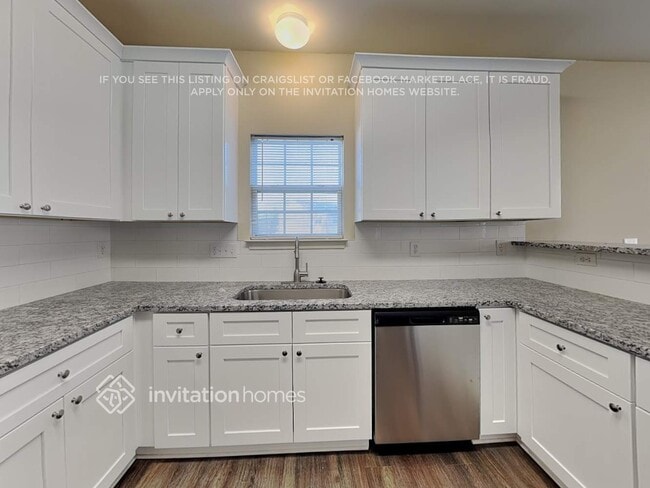 Building Photo - 507 Summer Storm Dr