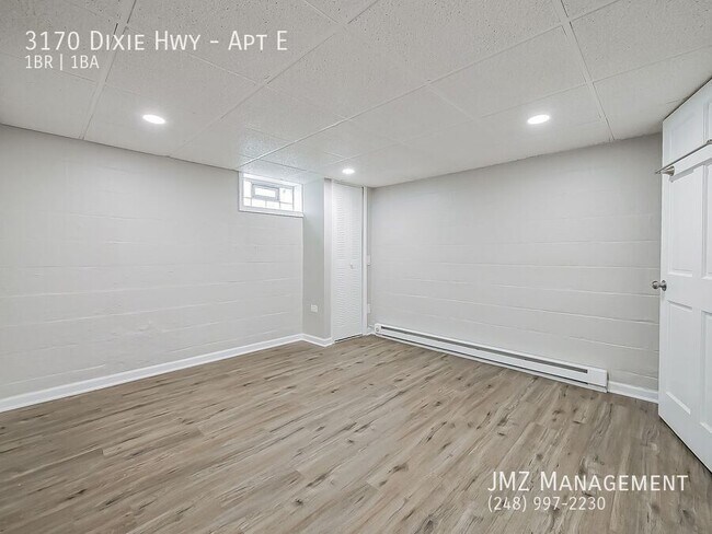 Building Photo - 3170 Dixie Hwy