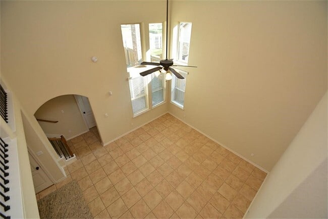 Building Photo - 26814 Harmony Shores Dr