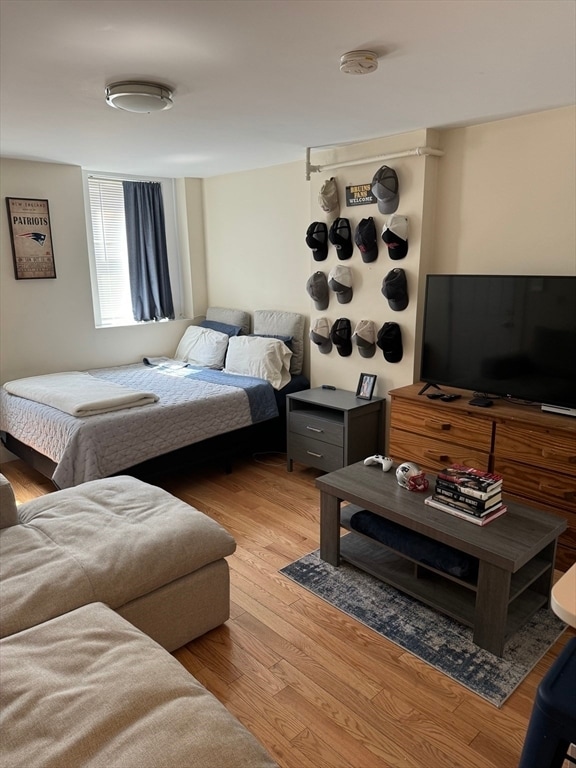 Building Photo - 2 Sackville St