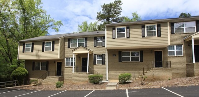 Cobblestone Apartments Marietta Ga Apartment Finder Building Cobblestone Apartments