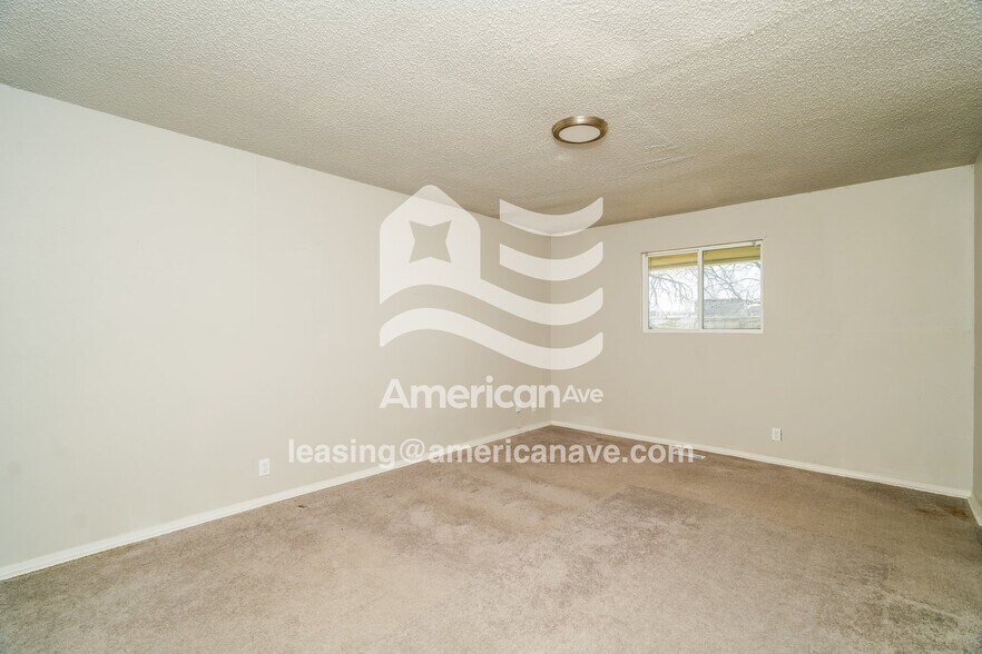 Building Photo - 2947 S 111th E Ave