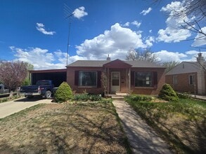 Building Photo - Rooms for Rent in Home Near SUU