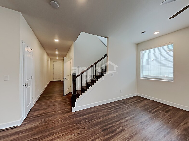 Building Photo - 4222 177th St E