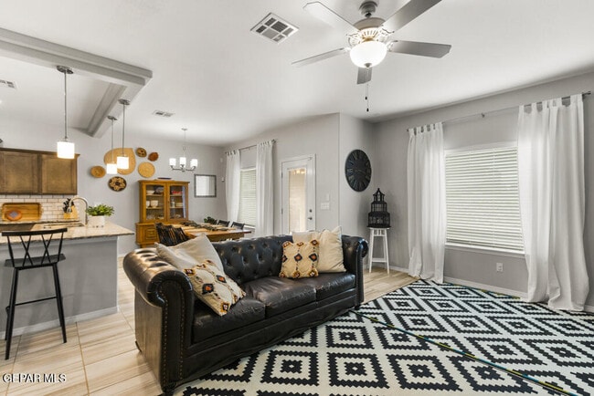 Building Photo - 14912 Louis Baudoin