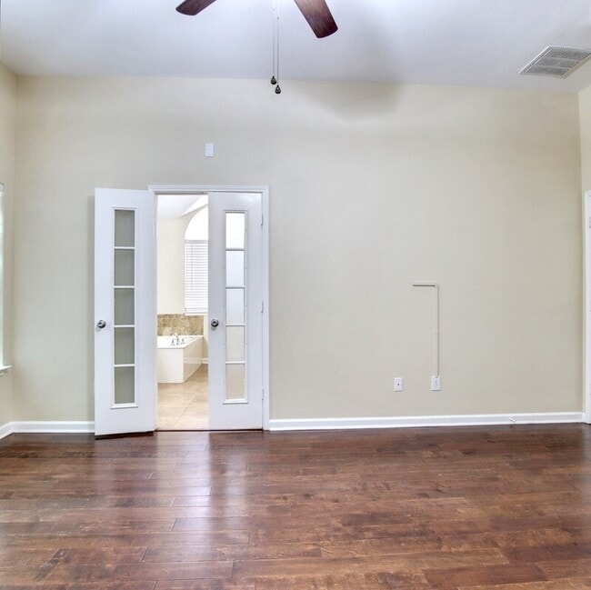 Building Photo - 4211 Briarbend Rd