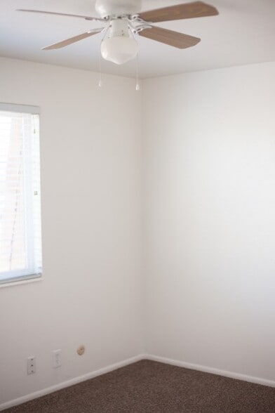 Building Photo - 621 N 100 W