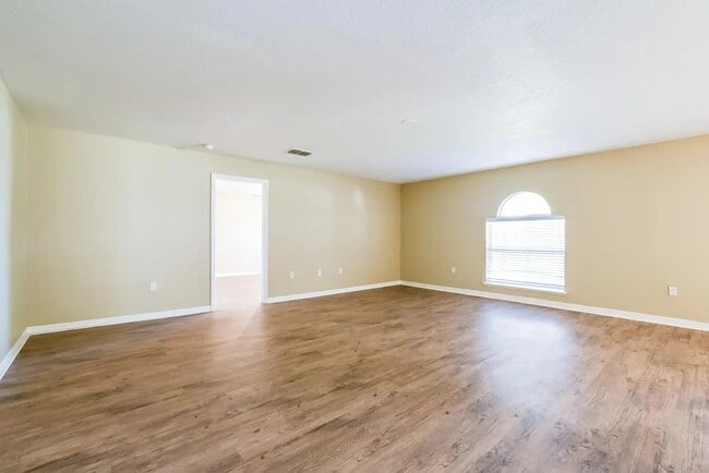 Building Photo - 3289 White Blossom Ln
