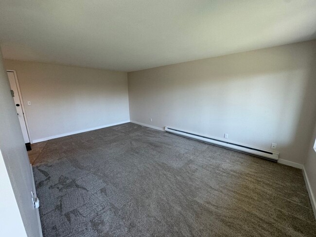 Building Photo - 2Bd/2Ba Seattle Condo