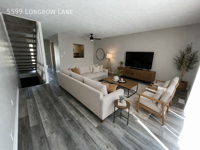 Building Photo - 5599 Longbow Ln