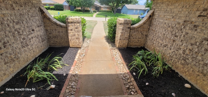 Building Photo - 2102 Berkner Dr