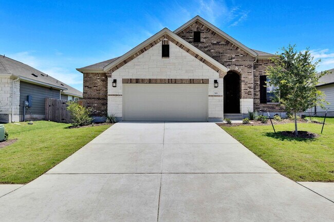 Building Photo - 133 Calline Mayes Run