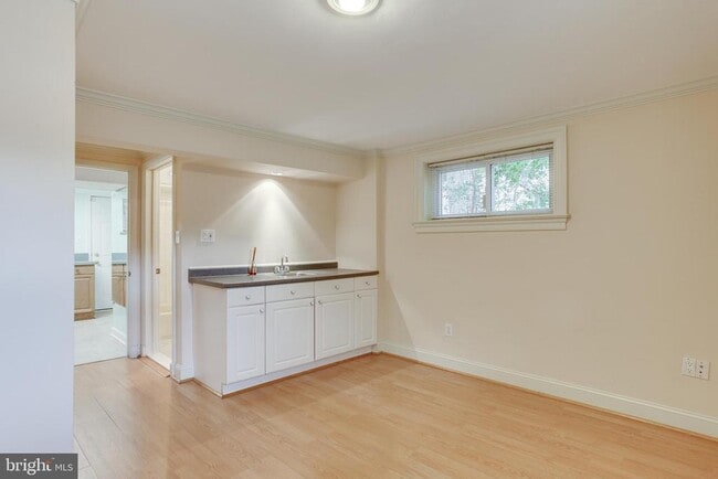 Building Photo - 12909 Grenoble Dr