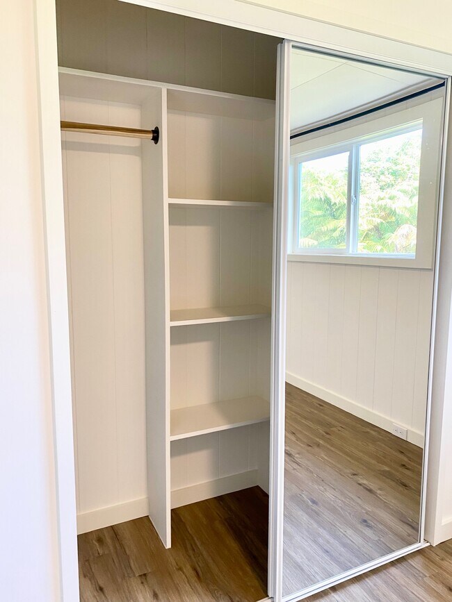 Bedroom 2 closet (similar closets in bedrooms 3 & 4) - 81-1061 Captain Cook Rd