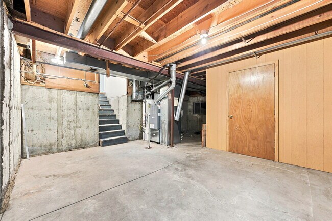 Building Photo - $2,940.95 - 3 bed 2.5 bath Home in Centennial with Central AC, and Great Backyard Space!