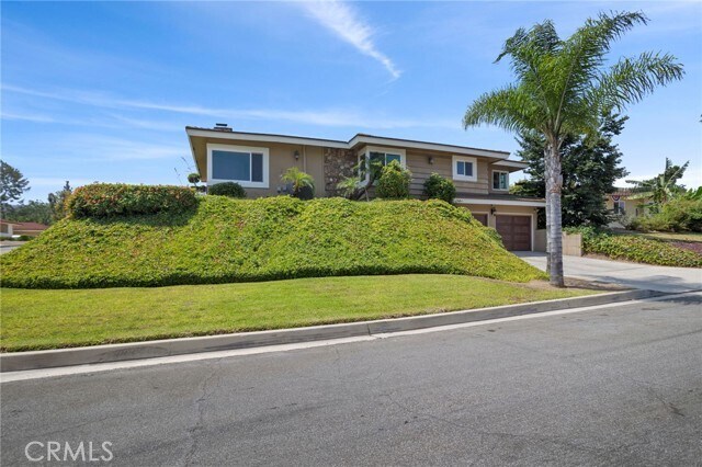 Building Photo - 1011 S Montezuma Way