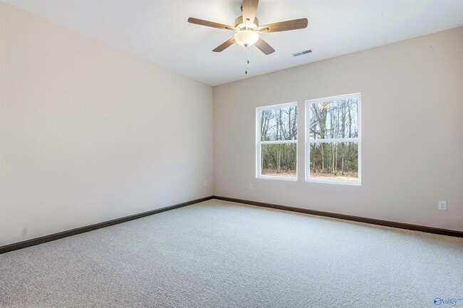 Building Photo - 292 Tercel Dr