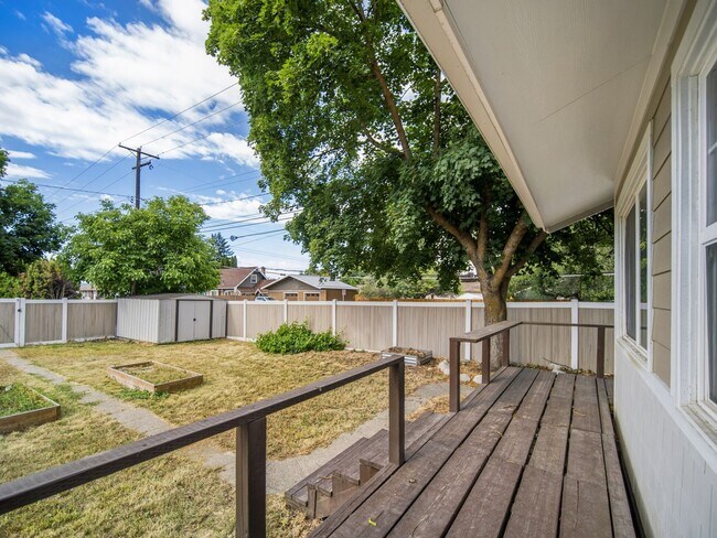 Building Photo - Updated Spokane Rental Home with 4 Bedrooms & Private Yard
