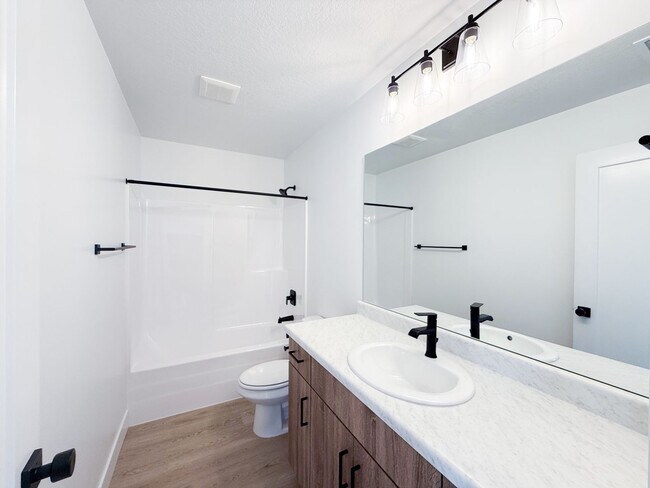 Building Photo - Spacious Family Home with Modern Upgrades