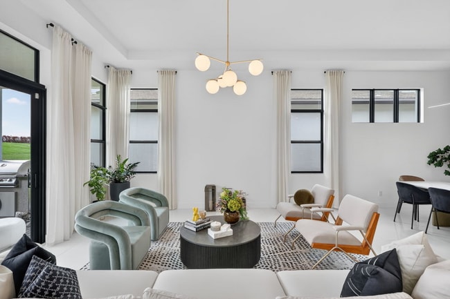 Building Photo - 10195 SW Latium Wy