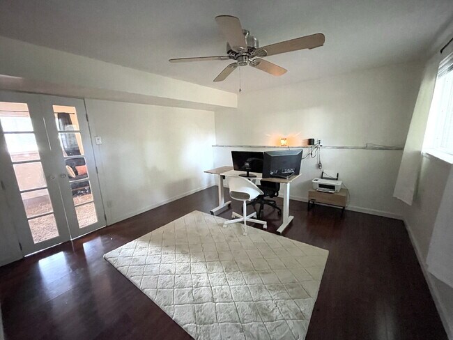 Building Photo - 134 Kilgore St