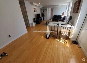 Building Photo - 2 bedroom in Boston MA 02118