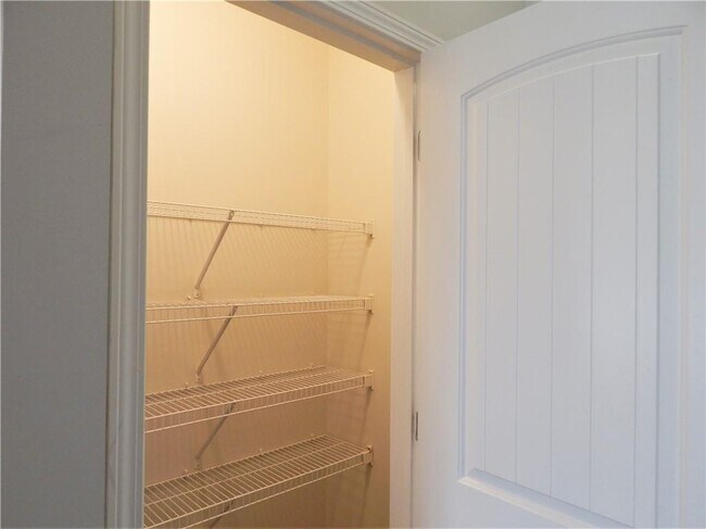 Building Photo - 2441 Melton Common Dr