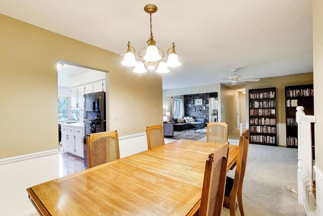 Building Photo - 639 Big Timber Dr