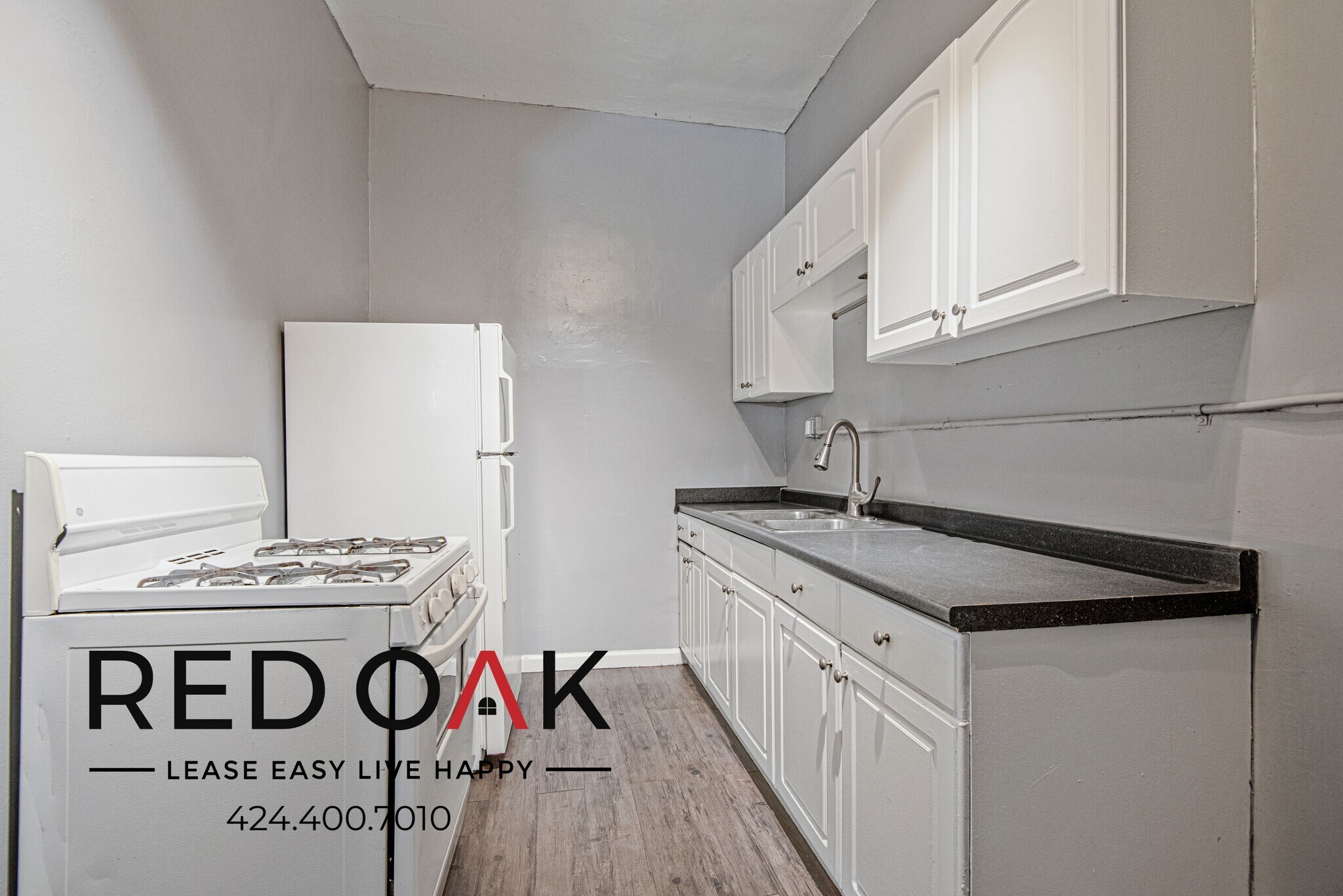 Building Photo - 854 S Oxford Ave