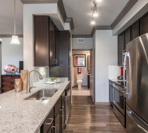 Building Photo - Resort-Style Amenities & $99 App Fee Only!