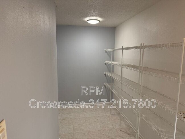 Building Photo - 8832 Taggart Dr