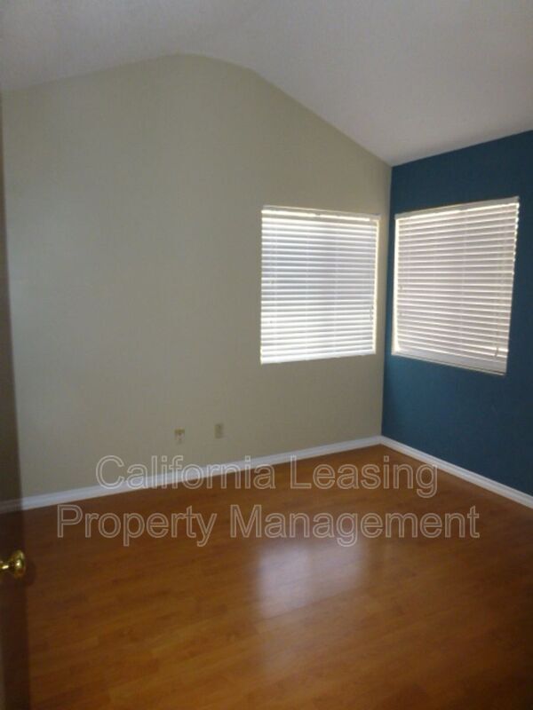 Building Photo - 19849 Sandpiper Pl
