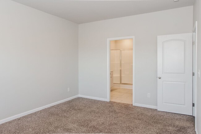 Building Photo - 14170 Lannister Ln